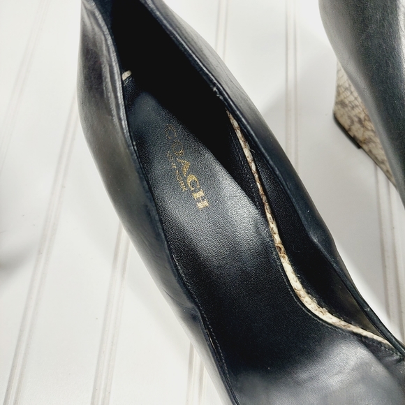 Coach Rileigh Black Leather Almond Toe Snakeskin Wedge Heel - Picture 9 of 10